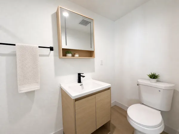 1337 West 36th Street in South Los Angeles, Los Angeles | Studio, 1- to 3-Bedroom Rentals Available