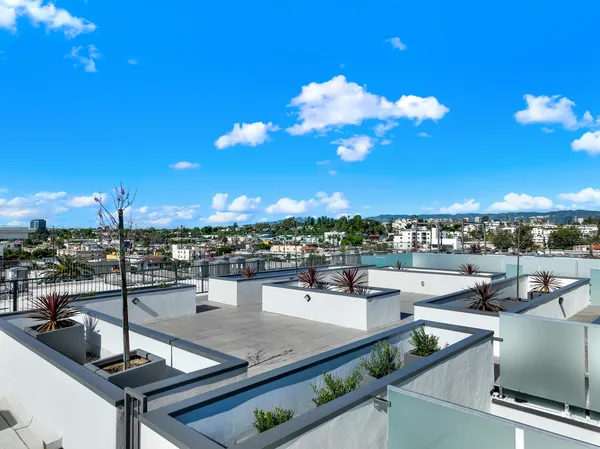 Motor Tides for rent in Culver City/Palms, Los Angeles | 2-Bedroom Rentals Available