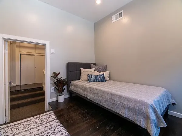 2335 Warring in South Berkeley, Berkeley | Studio, 1- to 3-Bedroom Rentals Available