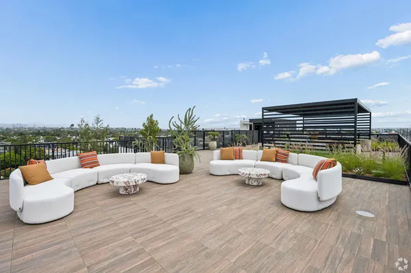 1808 Lincoln Blvd, Los Angeles, CA 90291 The Marlowe for rent in Venice, Los Angeles | 1-Bedroom Rentals Available
