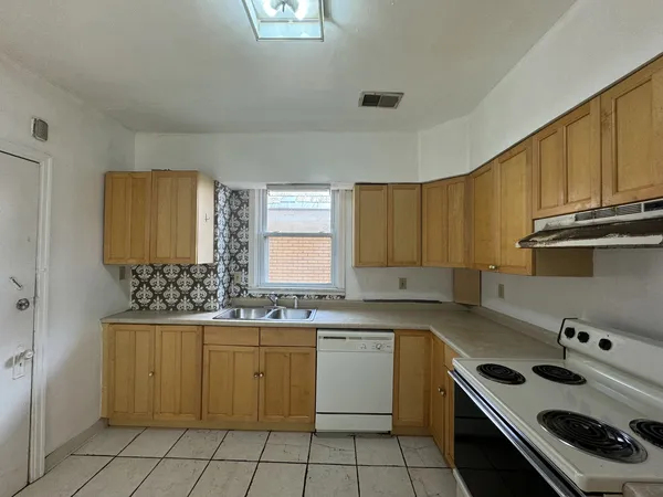 5903 Nicholson St for Rent near CMU | Off-Campus Housing