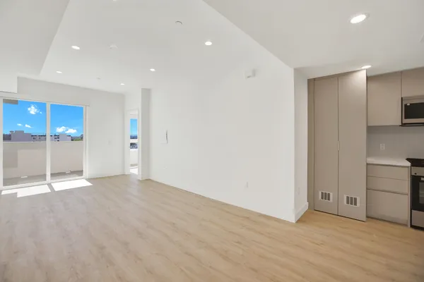 Motor Tides for rent in Culver City/Palms, Los Angeles | 2-Bedroom Rentals Available