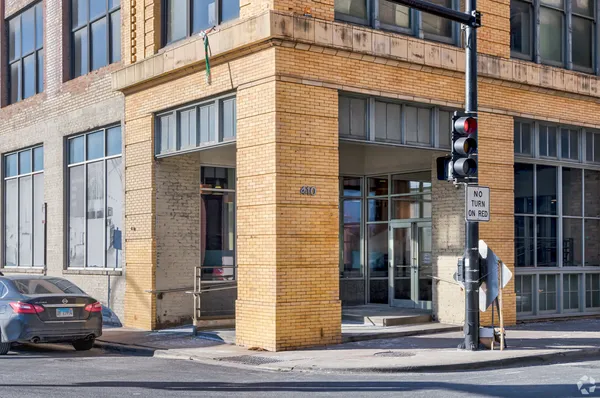 Letterman Chicago in West Loop, Chicago | Studio, 1- to 3-Bedroom Rentals Available