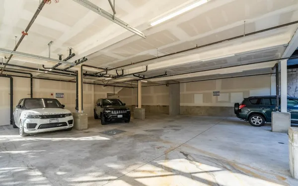 UW Off-Campus Housing | Coda Apartments | Studio, 1- to 3-Bedroom Rentals Available