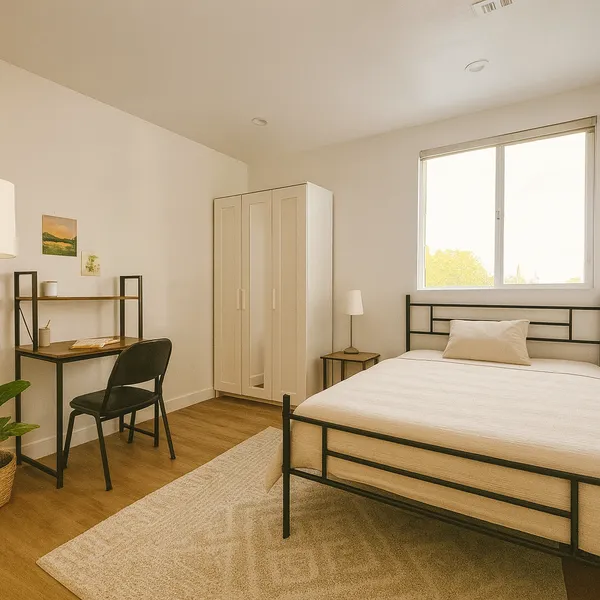 USC Off-Campus Housing | 1431 W 37th St | Studio, 1- to 3-Bedroom Rentals Available