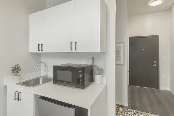 UW Off-Campus Housing | Novo Apartments | Studio, 1- to 3-Bedroom Rentals Available