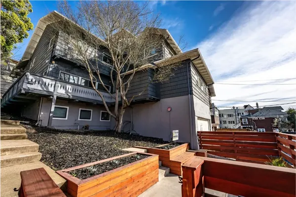 2335 Warring in South Berkeley, Berkeley | Studio, 1- to 3-Bedroom Rentals Available