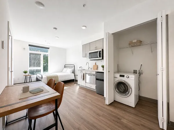 UW Off-Campus Housing | Fifty-Two Apartments | Studio, 1- to 3-Bedroom Rentals Available