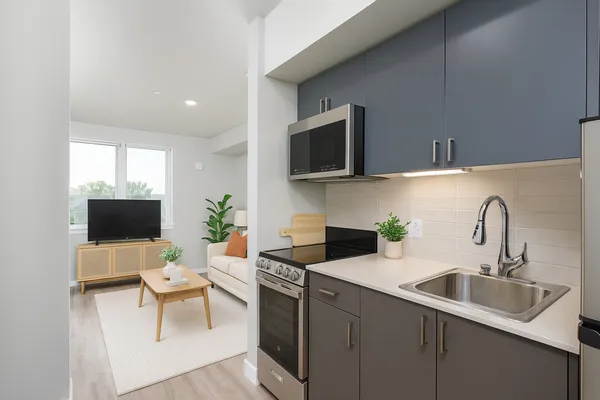 Ellis Apartments in Downtown Tacoma, Tacoma | Studio, 1- to 3-Bedroom Rentals Available