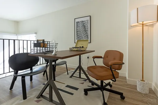 Sawyer for rent in Koreatown, Los Angeles | 2-Bedroom Rentals Available