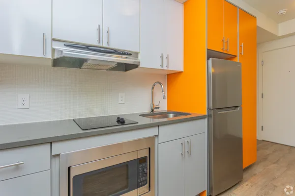 Jupiter Apartments in Downtown Seattle, Seattle | Studio, 1- to 3-Bedroom Rentals Available