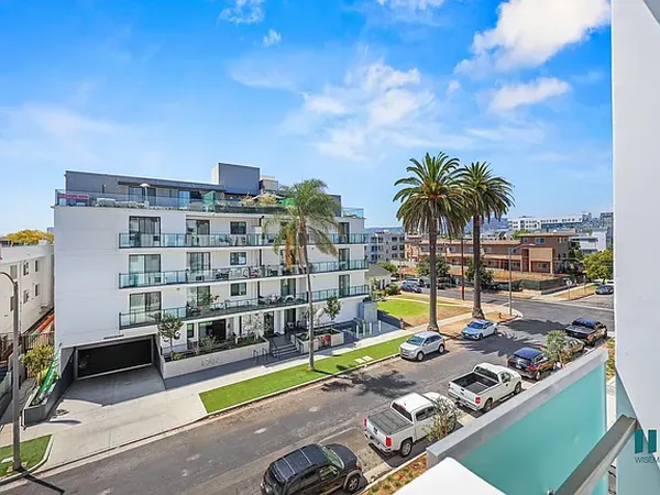 1500 Hi Pt St, Los Angeles, CA 90035 Hi Point for rent in Culver City/Palms, Los Angeles | 2-Bedroom Rentals Available