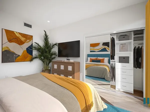 Ogden Garden in Beverly Grove, Los Angeles | Studio, 1- to 3-Bedroom Rentals Available