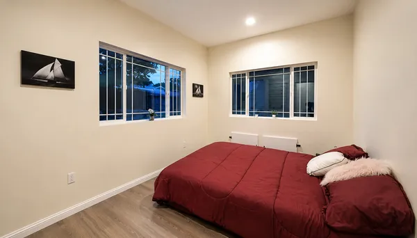 2926 S Normandie Ave for rent cerca de USC | 2-Bedroom Off-Campus Options Available
