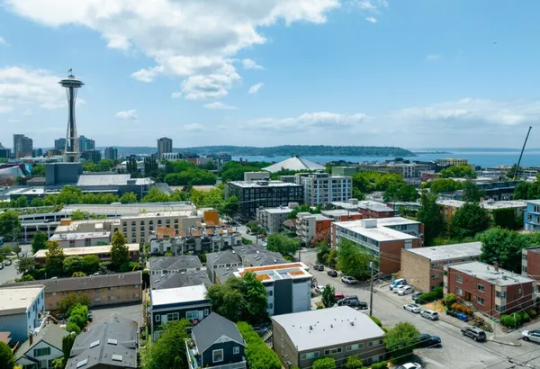 812 3rd Ave N, Seattle, WA 98109 Vistana Apartments in Downtown Seattle, Seattle | Studio, 1- to 3-Bedroom Rentals Available