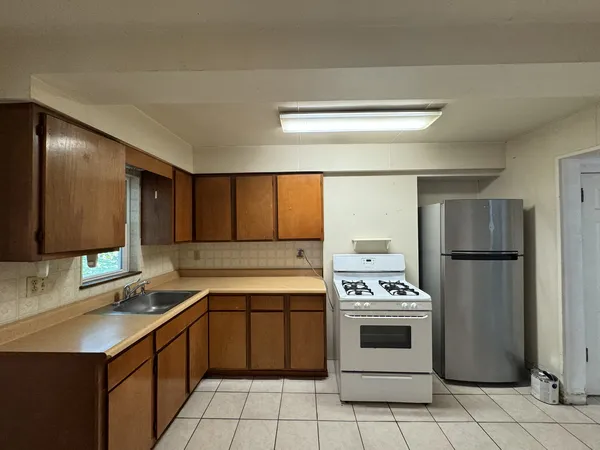 505 Cato St for Rent near CMU | Off-Campus Housing