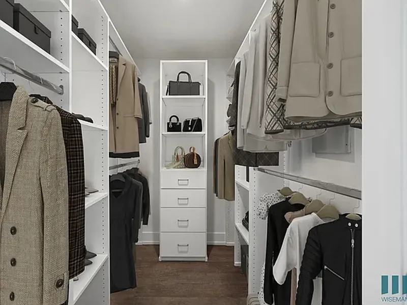 Explore Poinsettia Sunset in Hollywood