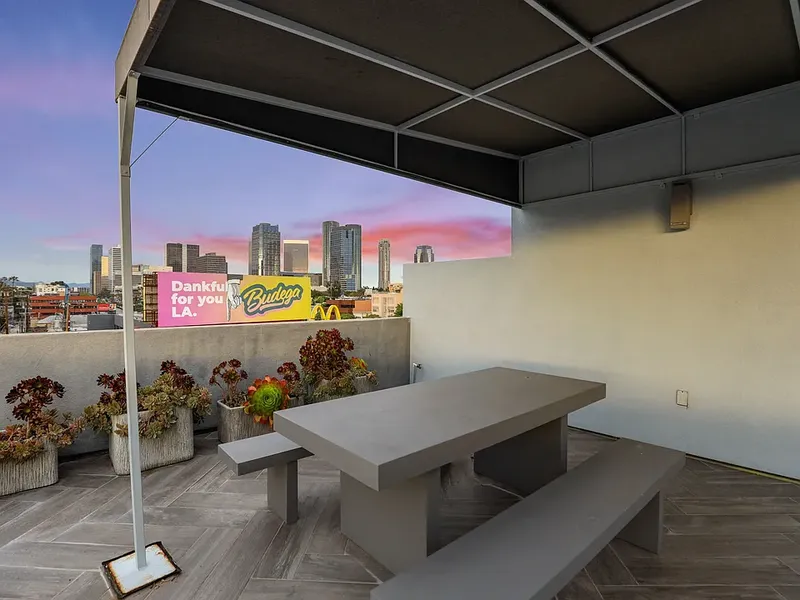 Explore Century City Icon en Century City