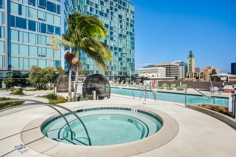 Explore Nari Koreatown en Koreatown