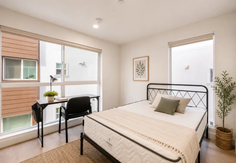 Explore 1436 W 36th Pl en USC-Outside-DPS