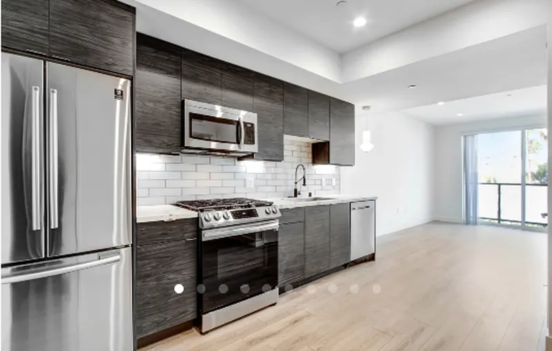 Explore 3555 Overland Ave in Westside Village