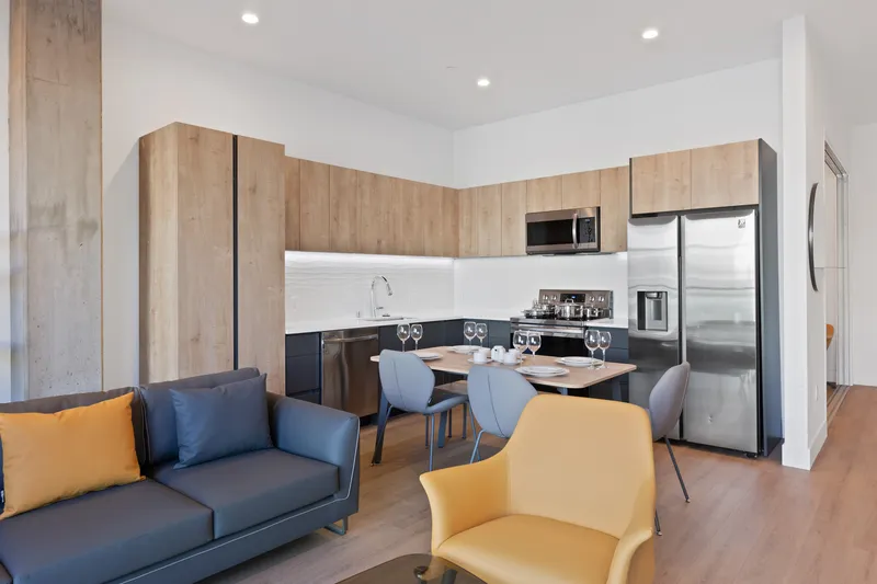 Explore TENTEN Downtown en DTLA