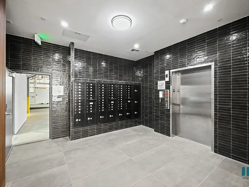 Explore Ogden Garden in Beverly Grove