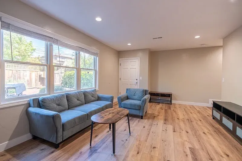 Explore 2620 Regent in South Berkeley