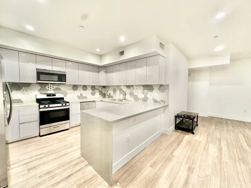 Explore 1265 Barry Ave near UCLA