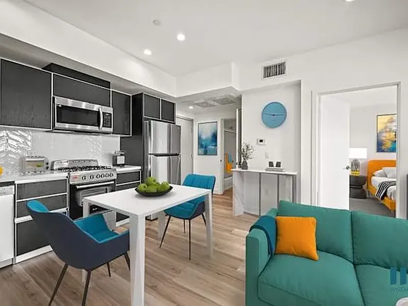 Explore Motor Midway in Palms