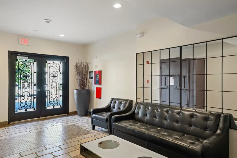 Explore Sweetzer on Third in Beverly Grove