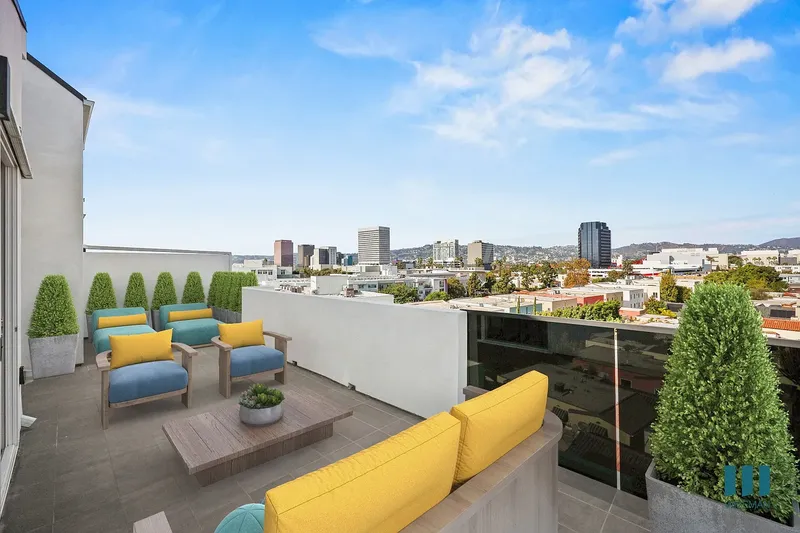 Explore Ogden Garden in Beverly Grove