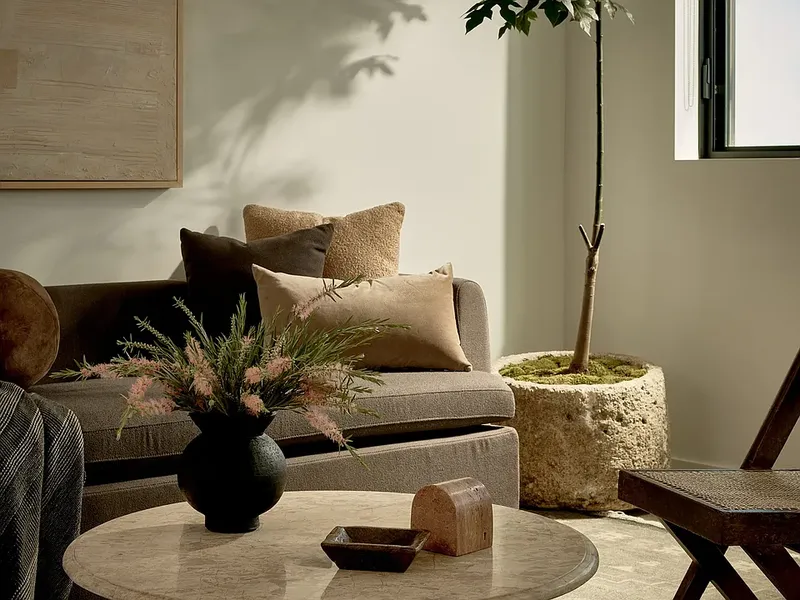 Explore Wilton by Category in Koreatown