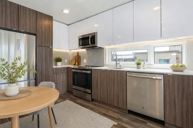 Explore Avant Apartments in Downtown Seattle