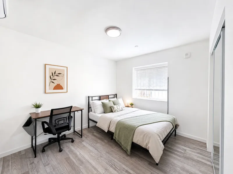 Explore 1201 W 36th Pl near USC