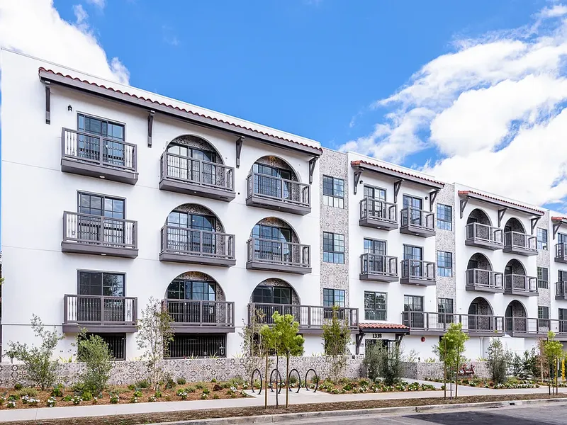 Explore Formosa Fountain in Hollywood